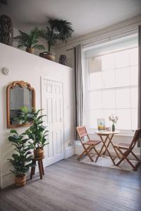 Spacious Studio Flat Paddington