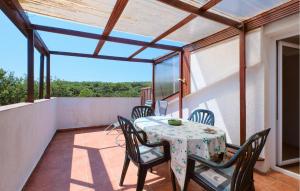3 Bedroom Pet Friendly Apartment In Artatore