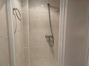 Golden Gate with pool by Solivillas Ltd