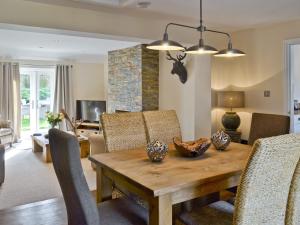 Willow Tree Cottage