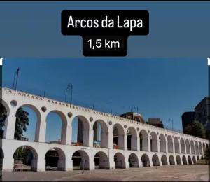 Apartamento completo e moderno com ar condicionado e piscina no centro do RIO