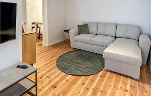 1 Bedroom Awesome Apartment In Ystad