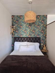 CerezinoFlats-Orange Bay Studio