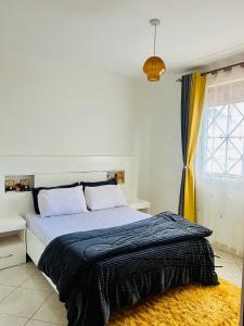 Ruth Flora Apartment