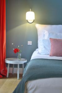Hotels Hotel Le Saint Christophe : photos des chambres
