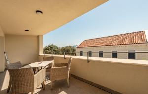 Stunning Apartment In Kozino With Wifi