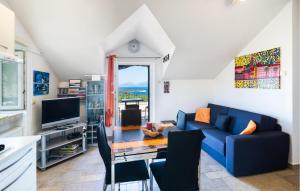 One-Bedroom Holiday Home In Povlja