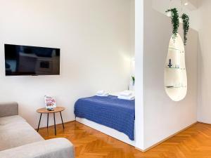 Premium Lily Apartment