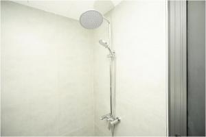 M02 Cozy Room with it own wifi and Netflix projector