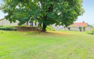 Beautiful Home In Monthenault With Wifi