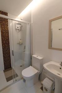 1 Cozy Bedroom Condo Unit-Apple One Banawa Cebu