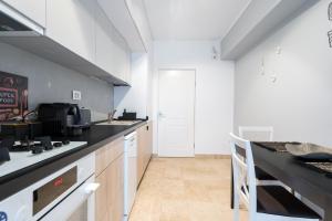 Bubble I Modern 1 BR Apartment on Nerva Traian