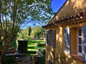 Villa Les Mûriers avec piscine dans un domaine viticole 3 suites 7 pers