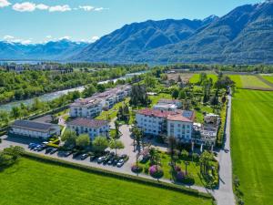 Delta Resort Apartments - 5-star hotels in Ascona