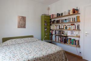 Spacious cocoon in the Marais