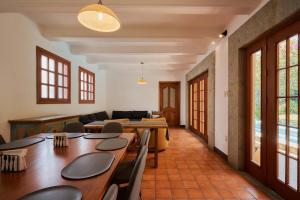 Casa Dos Parques Pool Garden Design Location