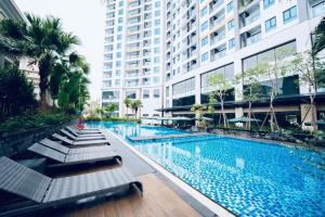 Aura Stay- Ocean View Studio