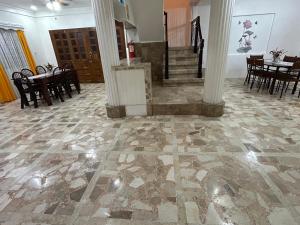 G Apartment - Queen Room