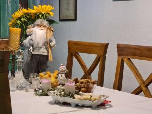 Charming 3 Bedroom House in Skaljari Montenegro with Garden View