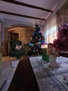 Charming 3 Bedroom House in Skaljari Montenegro with Garden View