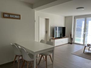 Residenza La Svolta - Salt Pool & Private Garden