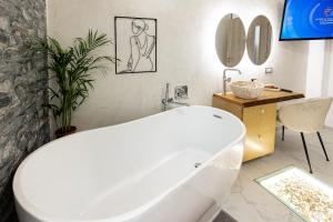 My Hersonissos Home Brand New Luxury apt