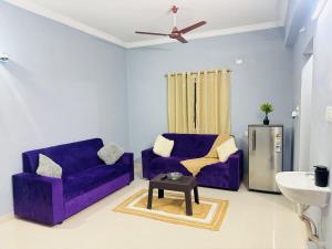 Spacious 2BHK Flat near Wipro Circle in Gowlidoddy