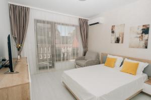 Grand Karavel - Luxury Central 1BR + Parking