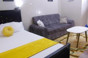 10 minutes to Karura forest Studios in thindigua Kiambu