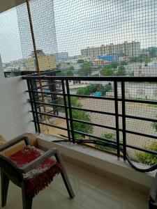 Gulab ki Lakadi Stays