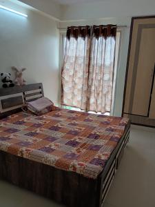 Gulab ki lakadi stays