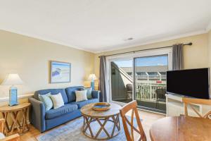 Oceanfront Retreat 318 Breakers