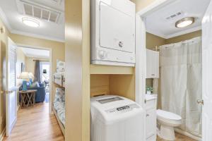 Oceanfront Retreat 318 Breakers