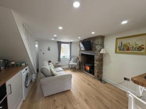 Gwens House - Holiday Cottage With Hot Tub