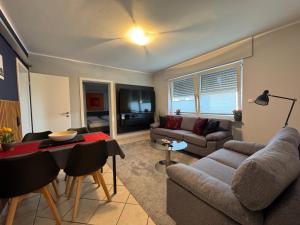 Appartement "Bonn" für 4 Personen, zentral zwischen Köln und Bonn nahe Phantasialand gelegen, Top-Ausstattung, Ruhiglage, DB-Anschluß im Ort