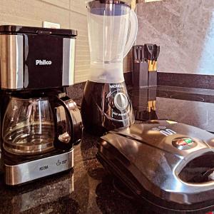 Flat espaçoso no Manaíra, a 100m da praia e ao lado do Mag Shopping