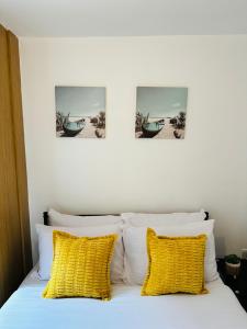 2 Bedroom City Centre Apartment Free Secure Parking