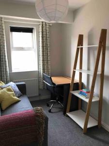 A delightful detached house with private parking