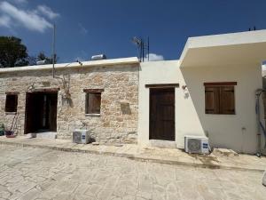 Cozy Stone house with 1 bedroom