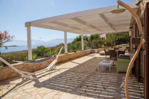 Villa Romanza beach villa - 4hvězdičkové hotely ve městě Halki