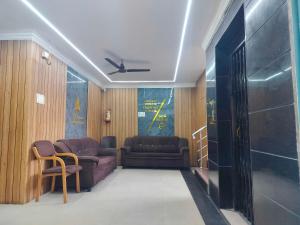 SPOT ON Srinivasa Residency