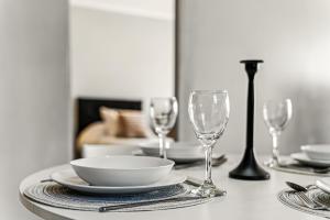 Departamento moderno a pasos de Parque Arauco y Metro Manquehue