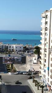 شقة بإطلالة بانورامية على البحر في مطروح استمتع بأجمل منظر في مطروح