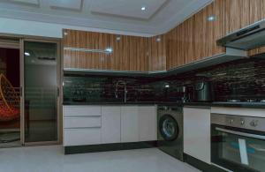 Appart Hôtel Golden Sky Home