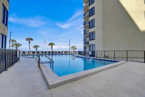 Oceanfront Escape at Sunbird Balcony Views!