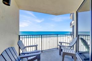 Oceanfront Escape at Sunbird Balcony Views!