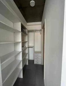 Luminoso en piso alto Palermo Hollywood