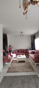 2 bedroom apartment, rehab city,near cairo airport