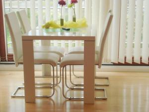 With beach chair & sea