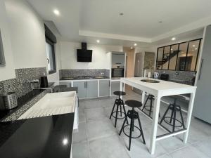 Stay in Brittany House by St Michel